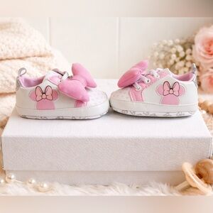 Disney Minnie Mouse Baby Girl Shoes Size 3 Pink White Bow Sneakers NWOT